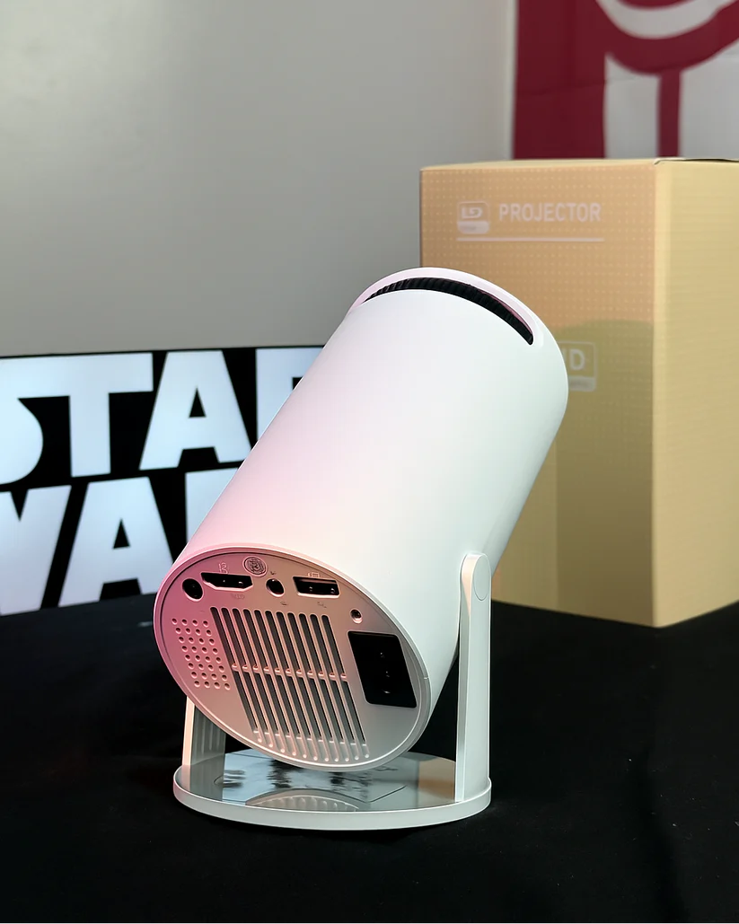 Dreamspace™ 4k Cinema Projector